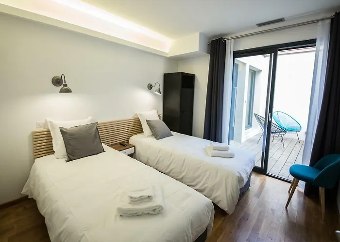 Pradelle Et Swimming Pool Clermont-Ferrand