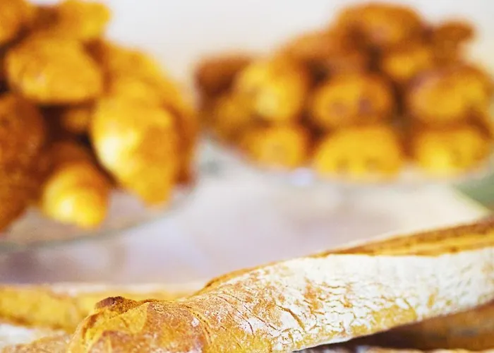 Pradelle Et Swimming Pool Hotel Clermont-Ferrand